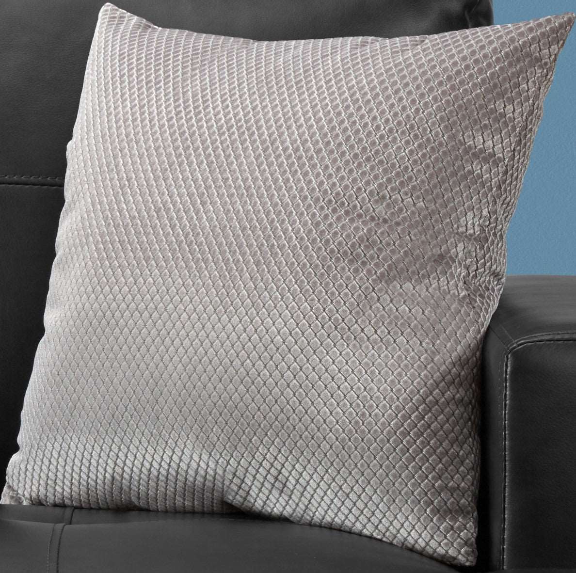 Silver Diamond Pattern Throw Pillow 18"